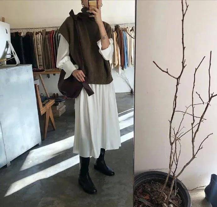 廓形|入卡 谁说羊毛衫难驾驭?这样穿回头率100%