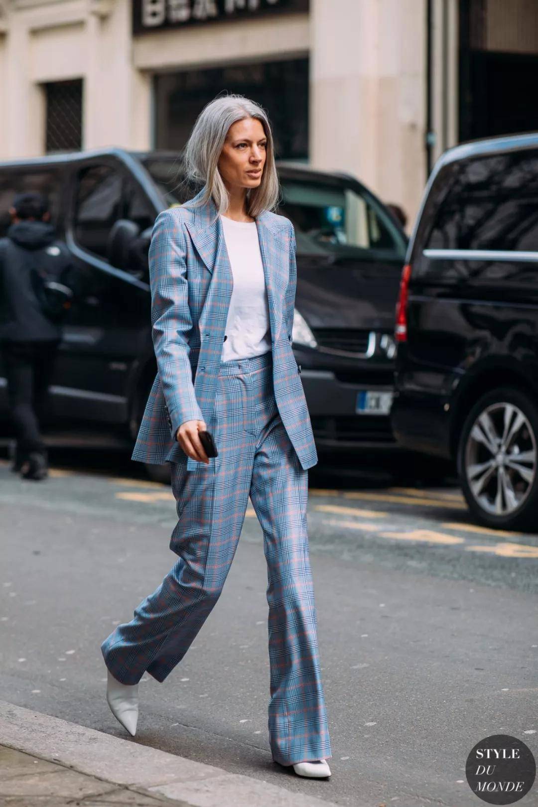 卫衣|今秋最流行的5件内搭+外套，时髦到犯规！