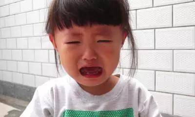 小动作|新生入园,家长别做这5个“小动作”!转给家长!