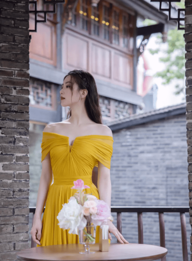 设计|刘诗诗：知性温柔，大家闺秀的气质，美丽动人