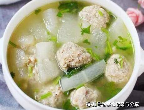 方法|做丸子汤时,学会饭店的方法,丸子嫩滑有弹性,汤汁鲜香好喝