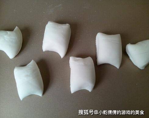 面的|香葱猪肉馅饼，不等发面不二次醒发，香酥脆皮薄馅大，吃着真过瘾