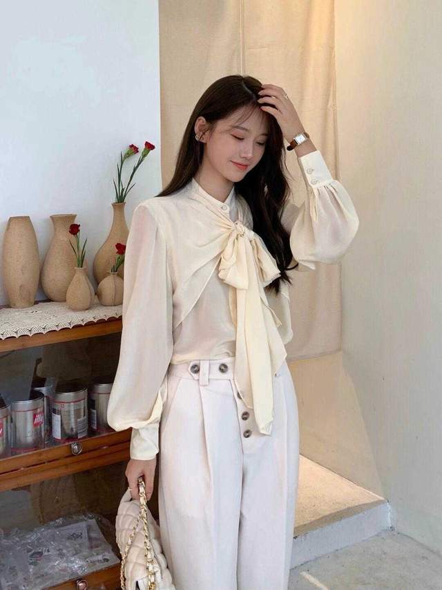 显得|这才是真正时髦又实用的穿搭,时尚又保暖,怎样都很美