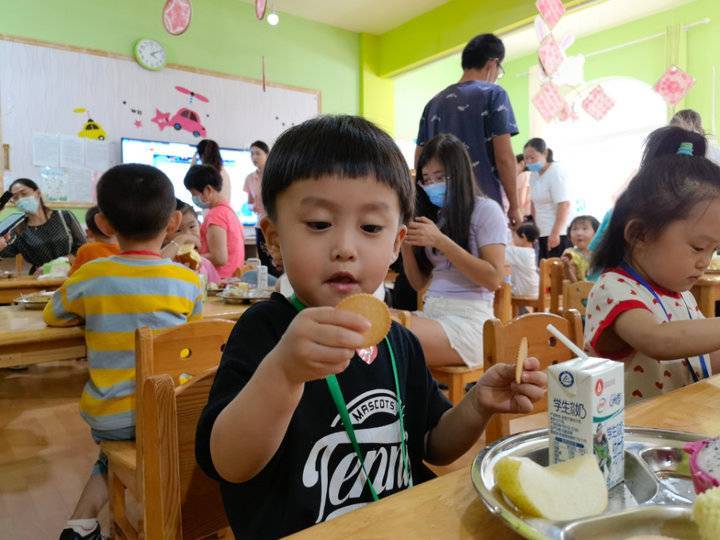 潍坊|萌娃来啦！潍坊四胞胎今天上幼儿园啦！