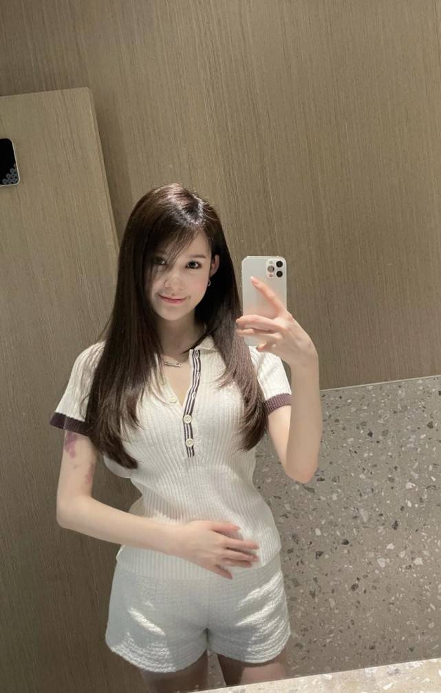 颜色|?“纯欲风”女生太好看了！清纯又气质，还很撩人，夏天yyds