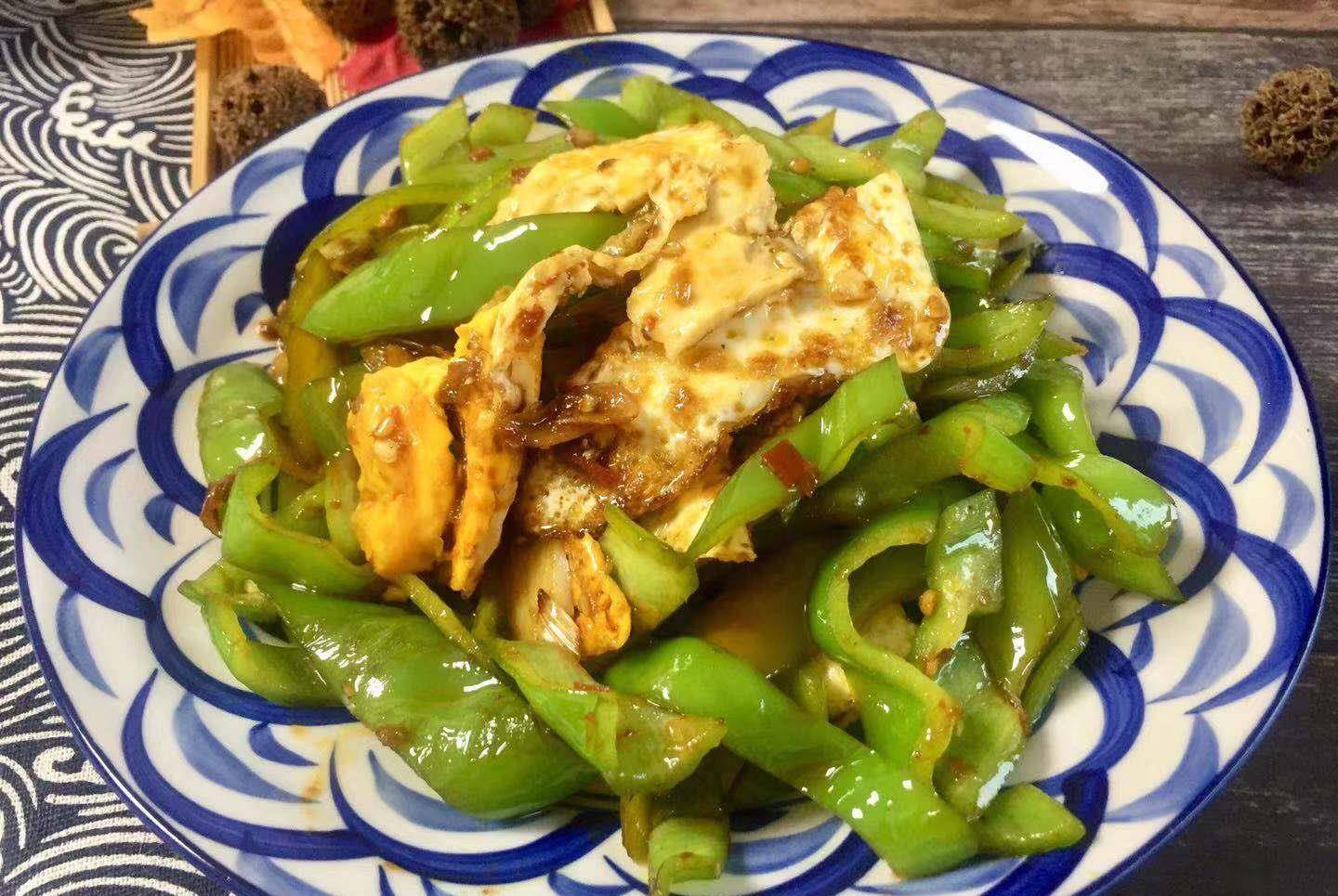 炒什么菜好吃又简单不辣有味儿 7f5ccd2f371b4fee8115566c4764735a.jpeg