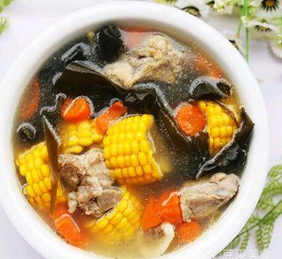 天气|#花10分钟,做一道菜!#玉米海带筒骨汤