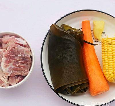 天气|#花10分钟,做一道菜!#玉米海带筒骨汤