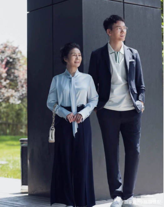 下装|懂穿的女人不显老！百用不厌的“焦点穿搭”，学会才更优雅气质