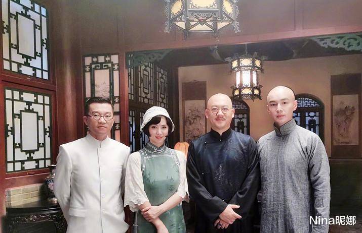 魅力|翁虹罕见民国风大变样，穿改良款旗袍剪短发似大宅门的大家闺秀，突破大真认不