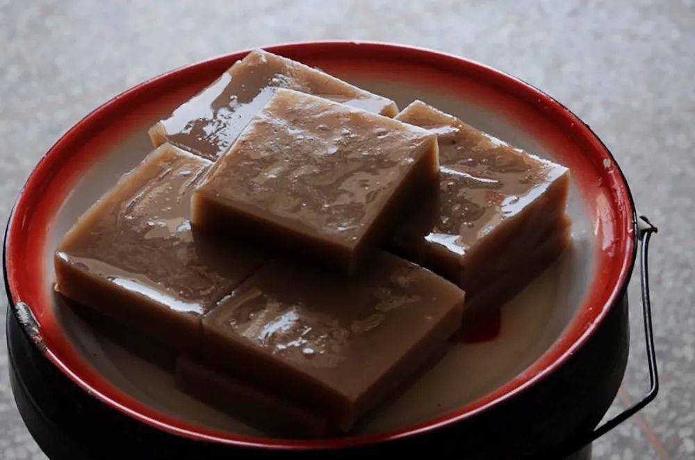 过去的"备用粮",入口有点苦,粮食欠收才会吃它,如今35元1斤_苦槠