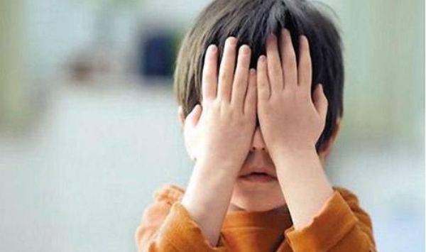 家长|幼儿园“新型冷暴力”正在发生，孩子有苦说不出，家长却毫不知情