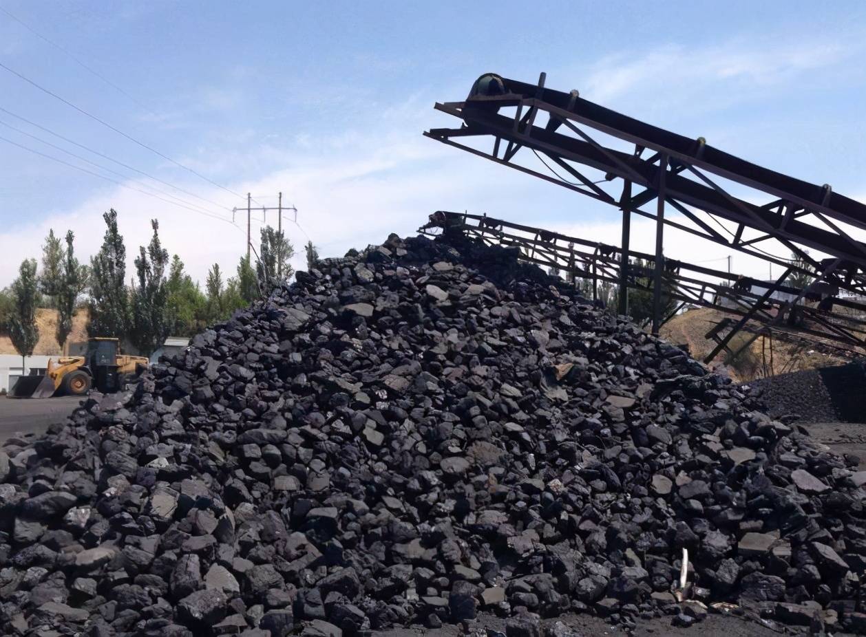 继兴平市后，咸阳又一个“潜力股”县城被发现，拥有27亿吨煤炭