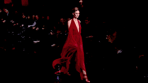 地方|腿粗腿短屁股大？4招还你纤细美腿！