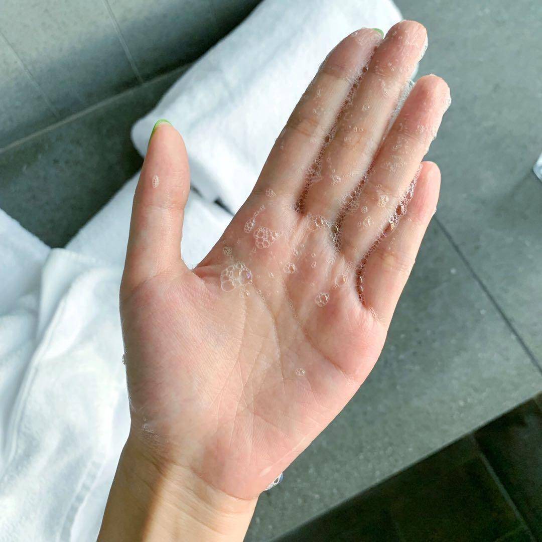 产品|外面空气好脏，所以没化妆也需要卸妆吗？
