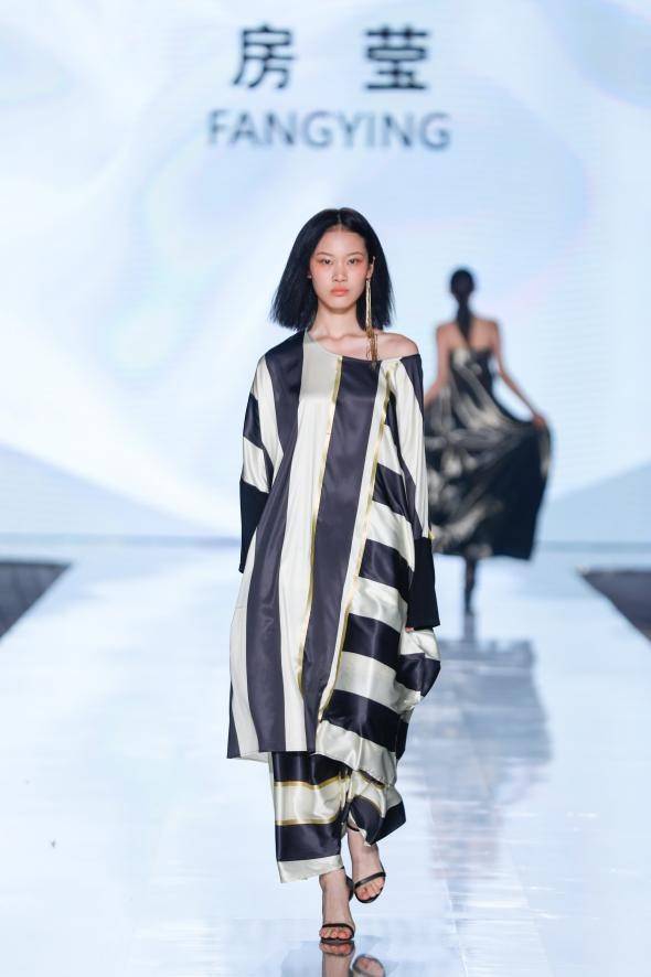 文化|2021服贸会首现时尚新亮点，首钢园迎来房莹国风大师秀