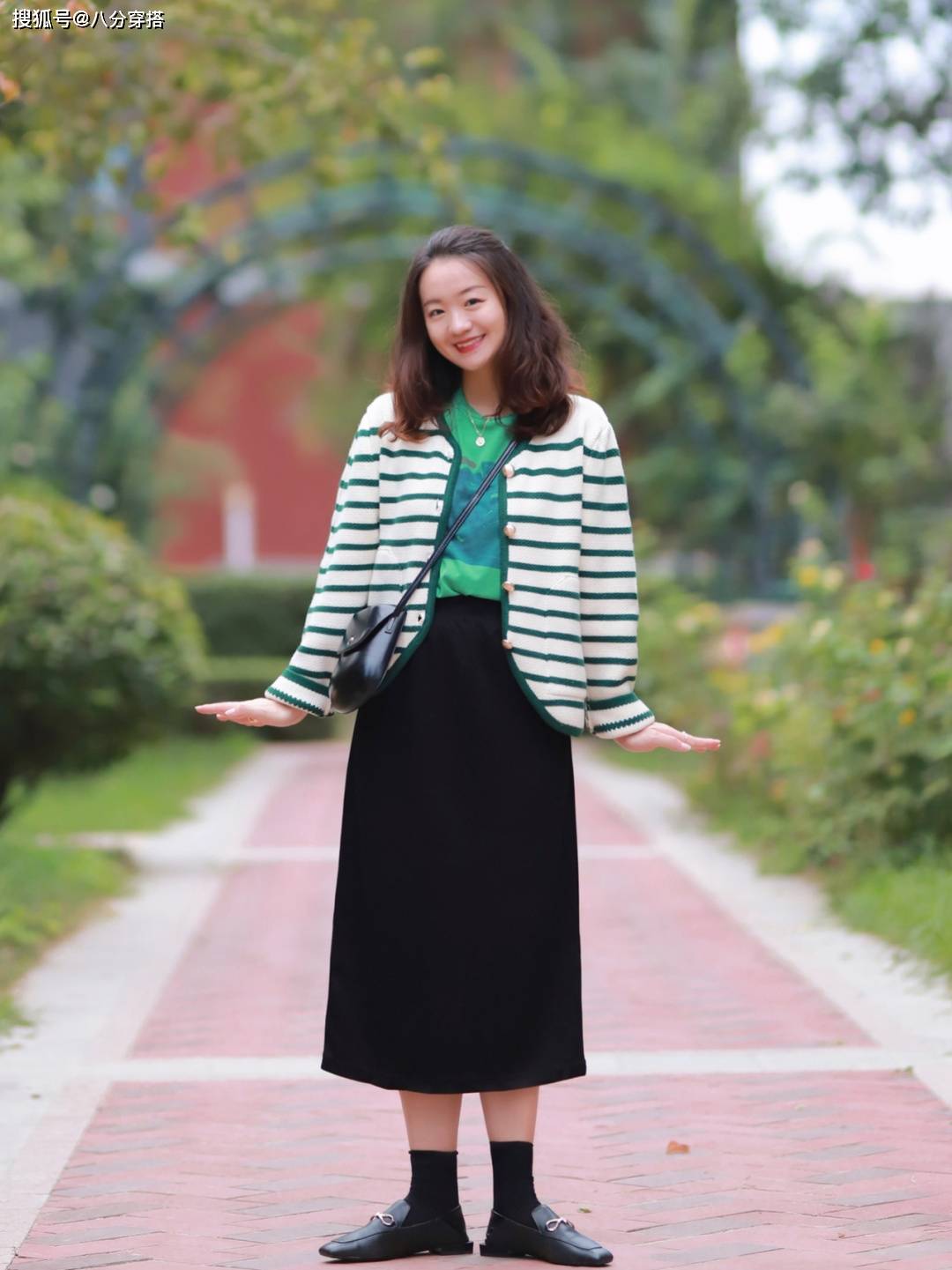 方面|气质女人都不会乱穿衣,早秋试试这些穿搭,日常实用还洋气