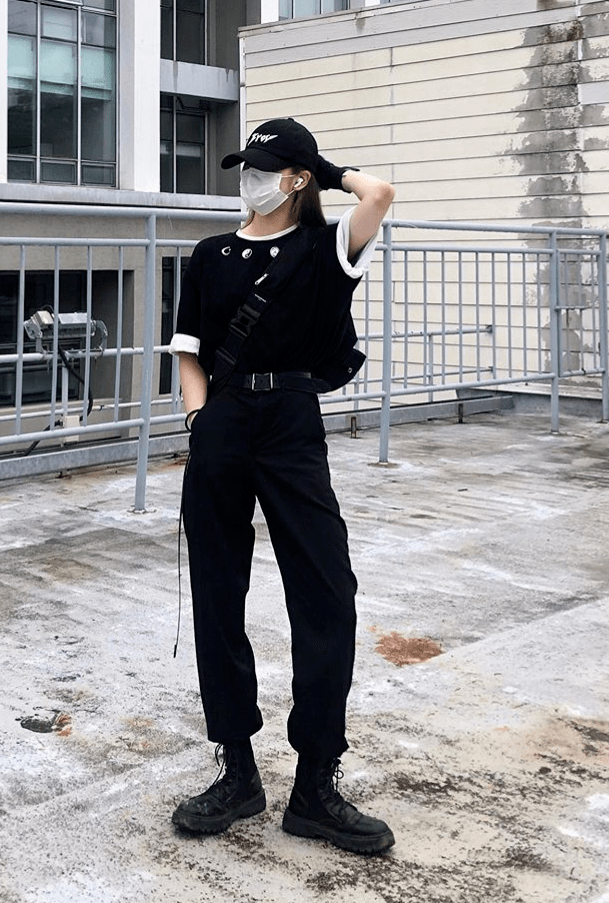 姐妹|秋天天气转凉，别总穿一个款式的裤子，这4条裤子时髦又显瘦