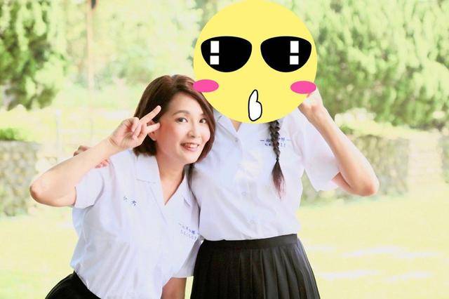 冻龄女神不科学 54岁方季惟装嫩变女高校生长这样 周治平