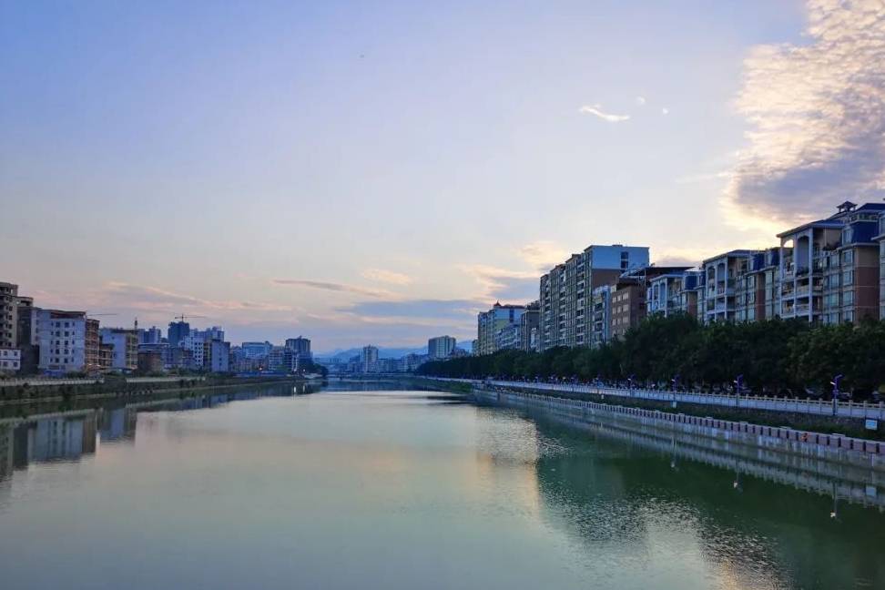 广东此城市，距广州220公里，低调得很多外地人以为它属于江西