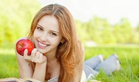 苹果|这2个时间段是吃水果的大忌,再喜欢也不能吃