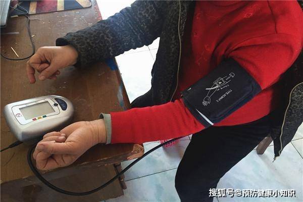 每天量几次血压比较好 08dff36665614d74bf0adc4c85f68dde.jpeg
