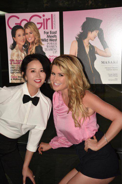 王艺橘荣登美国知名杂志go girl world wide12周年封面人物