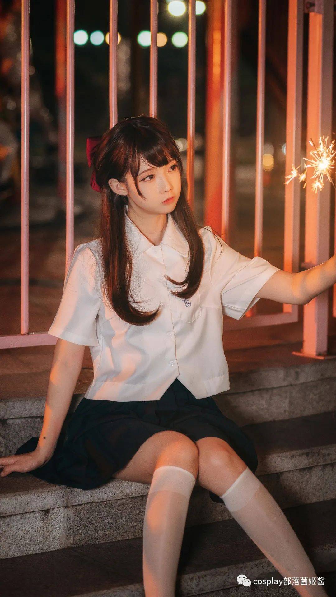 JK少女：日系写真的浪漫烟火