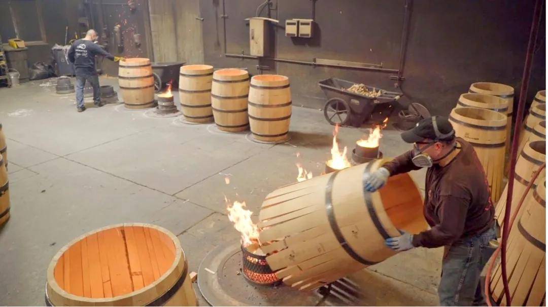 美国|硬核科普|什么样的橡木桶才能酿出好的葡萄酒?