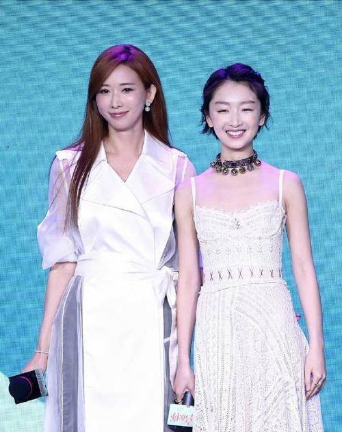 周冬雨|周冬雨也是厉害，单独看不怎么样，但是合影林志玲奚梦瑶瞬间出彩