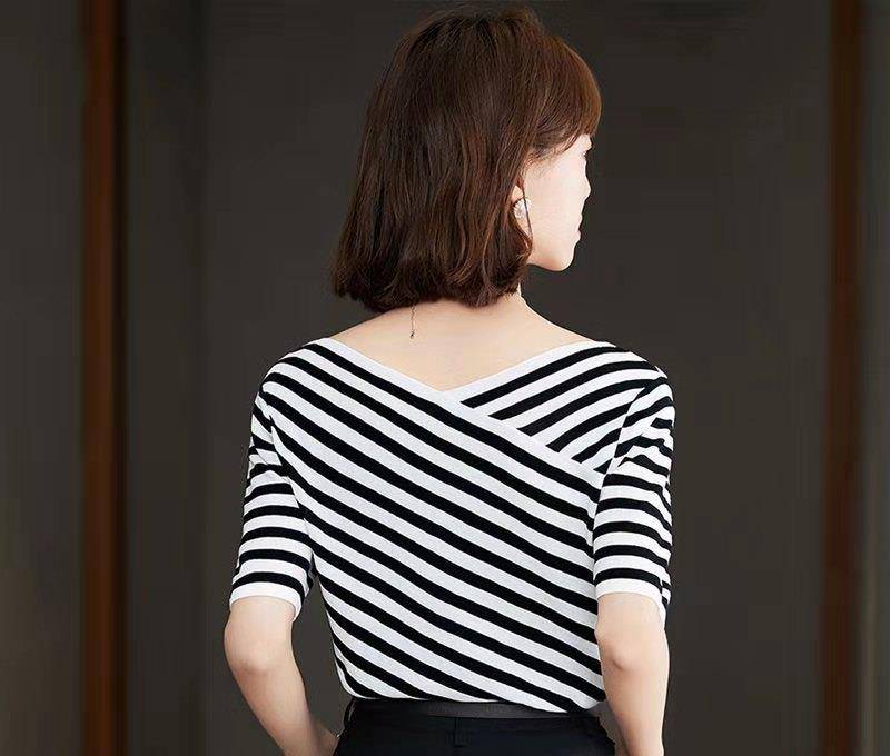设计|不骗你，若你也是胖胖女人，一定要试试这样的小衫，洋气特显瘦