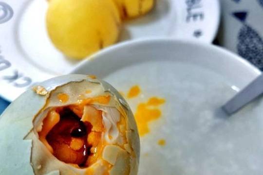 海鸭蛋是什么样子 e53c597c7e1a4c60a18f87f261566987.jpeg