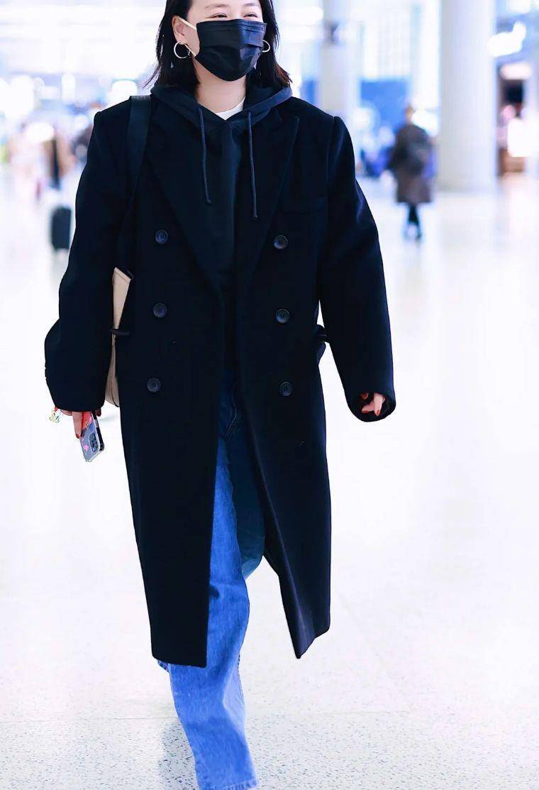 微胖女生直筒裤秋冬搭配技巧 2484edda372d44e08ccb317c2766aee8.jpeg