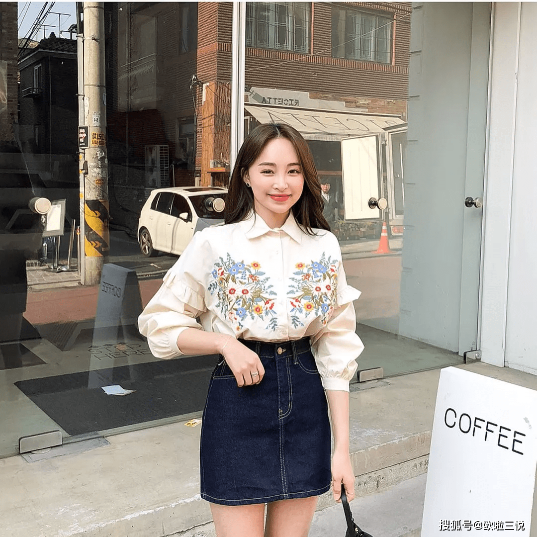 衬衫 女生的“纯欲风”衬衫穿搭