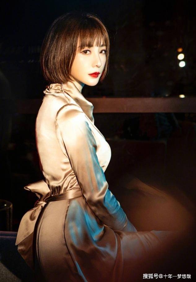 好身材|柳岩真是放得开,穿吊带流苏裙不遮掩好身材,曲线玲珑让人羡慕