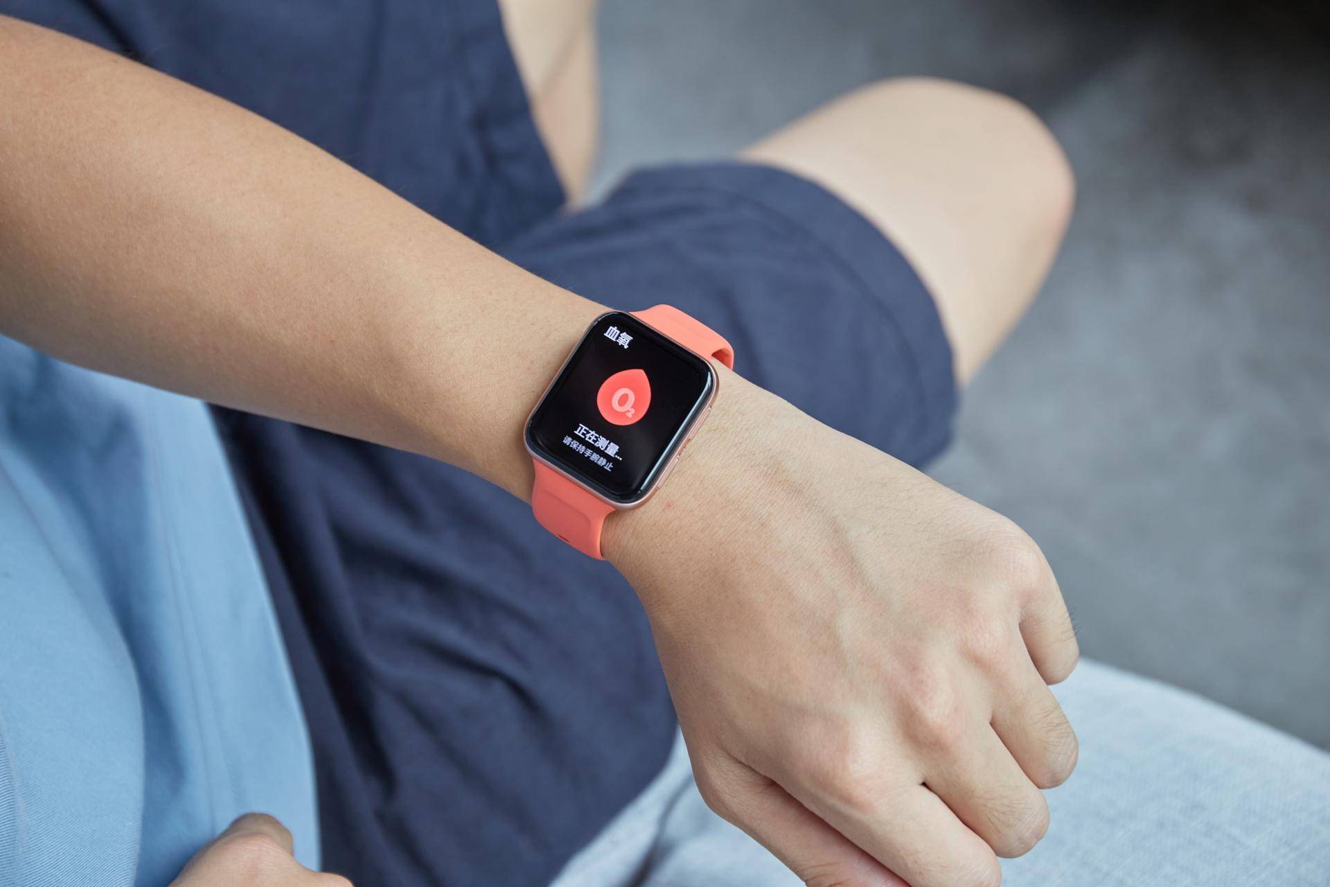 oppowatch2新皮肤星蓝橘金将至全智能体验值得拥有