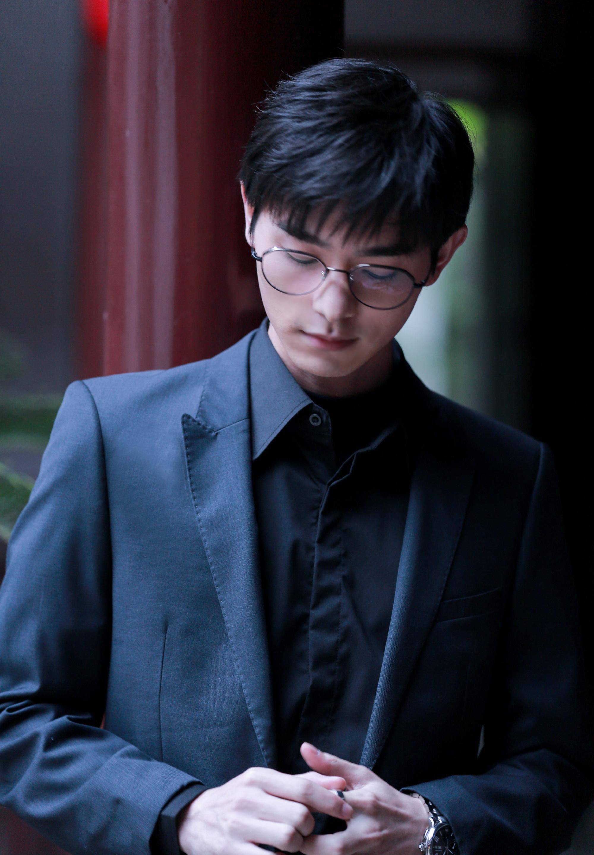 《一生一世》的周文川,和陈哲远朱星杰是队友,还是《大主宰》的柳慕白