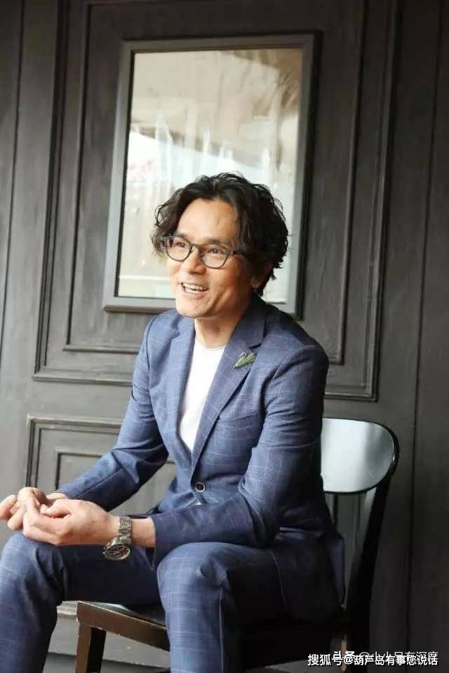 原创54岁影帝林家栋近照太苍老他至今不婚和女友仍只是恋爱状态