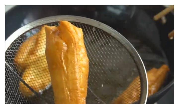 咋样做油条最软酥脆 bbc9fc585b15488b882337a49e71c4d4.jpeg