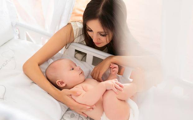 子宫|让亲妈来照顾月子好，还是婆婆好？产后42天决定妈妈一生健康