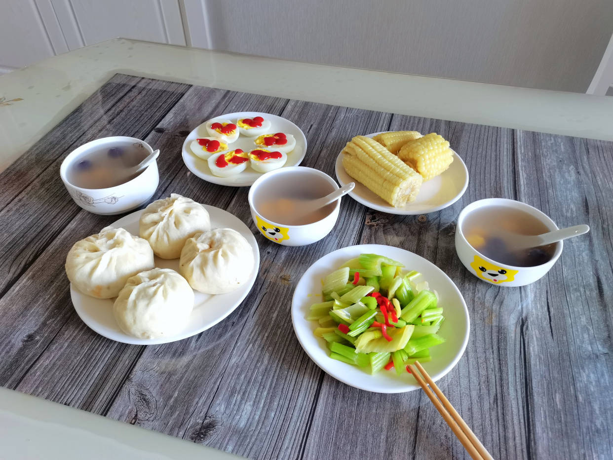 蔬菜|?晒?西北工薪家庭的5天早餐,花钱不多吃得香,看看有你喜欢的吗?
