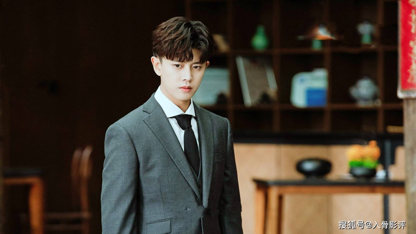 因为|《一生一世》：两通电话三次见面定终身，周生辰开启教科书式追妻