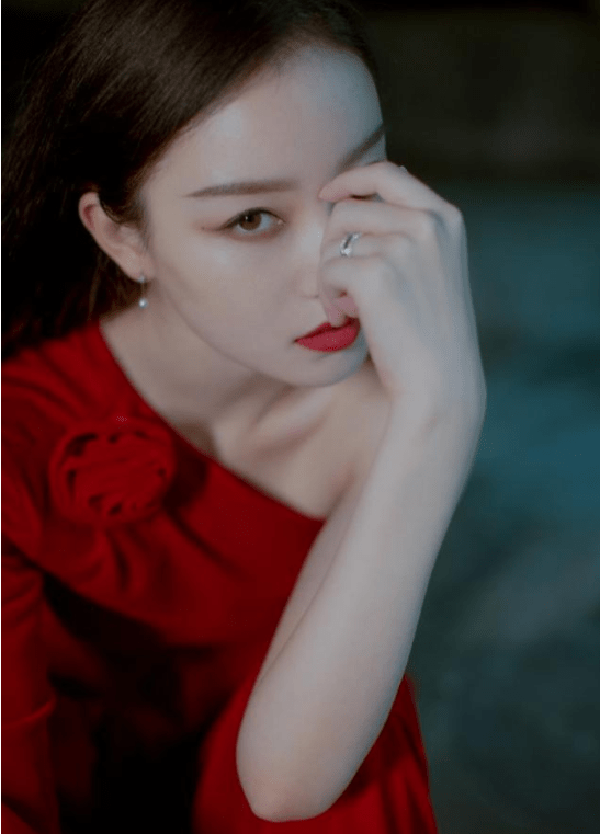 身子|倪妮:一个连女人也馋她身子的女艺人,又绝又美