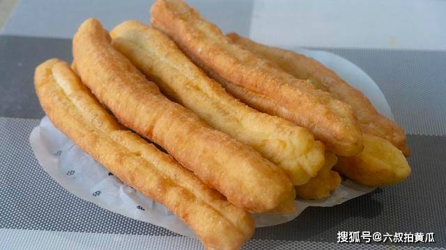 家里自制油条 451157d0d94245aeb8505c8931b6c419.jpeg