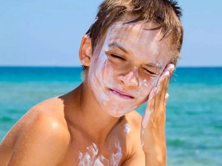 年龄段|48岁女性皮肤光滑，引不少人羡慕，医生：做好2件事，你也可以