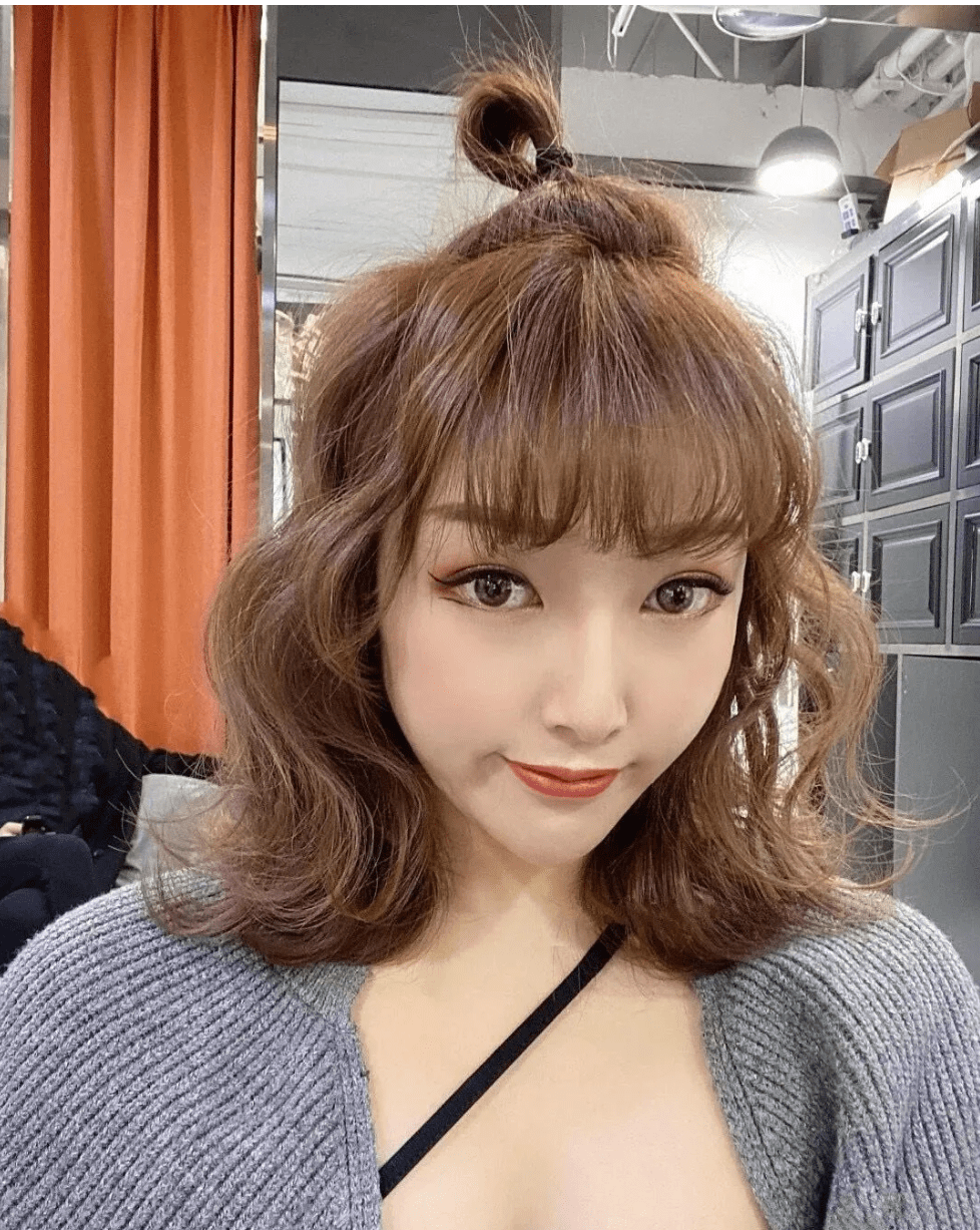发型|发型别再一成不变了，新发型15款送给你，很多女性剪完都很美