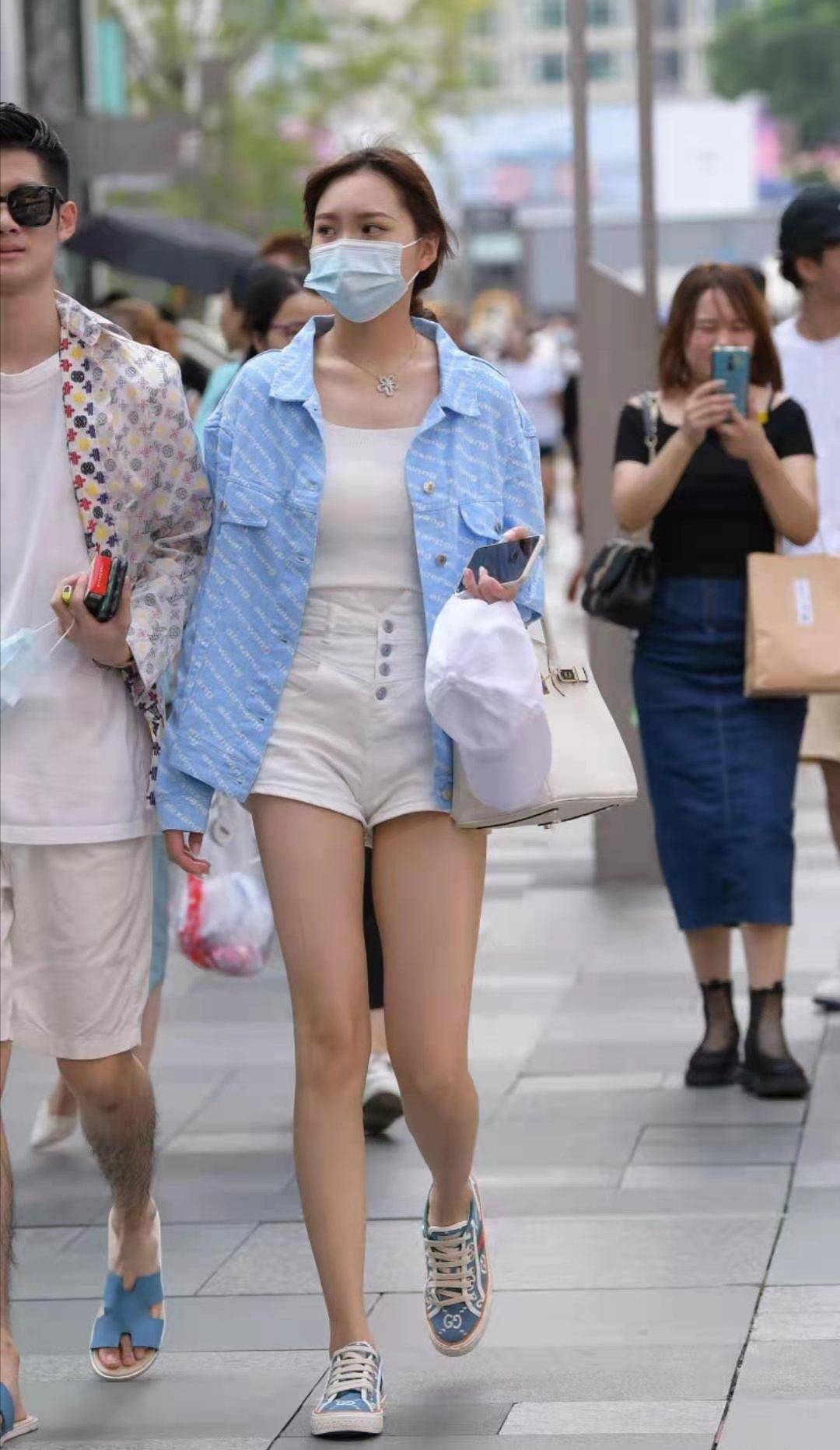 图片|适合秋日的简约清爽穿搭，秋天也要又美又时髦，你值得拥有！