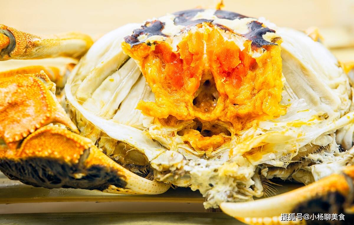 螃蟹要蒸多久才能蒸熟?牢记4个时间，蒸好的螃蟹味道鲜美