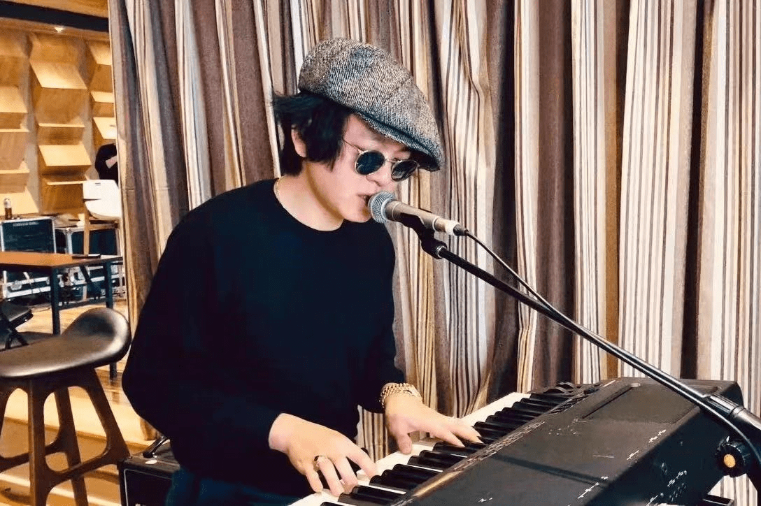 原创张哲轩背景被深扒这就是他和影后马思纯在一起的底气吗