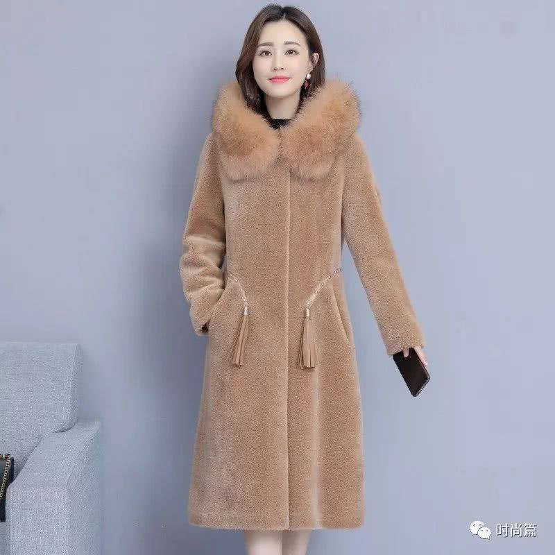 毛领连|强调一下：女人一定要对自己好！过年穿“羊驼绒”，显年轻贼美嫩